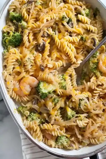 Creamy Chicken and Broccoli Pasta Bake