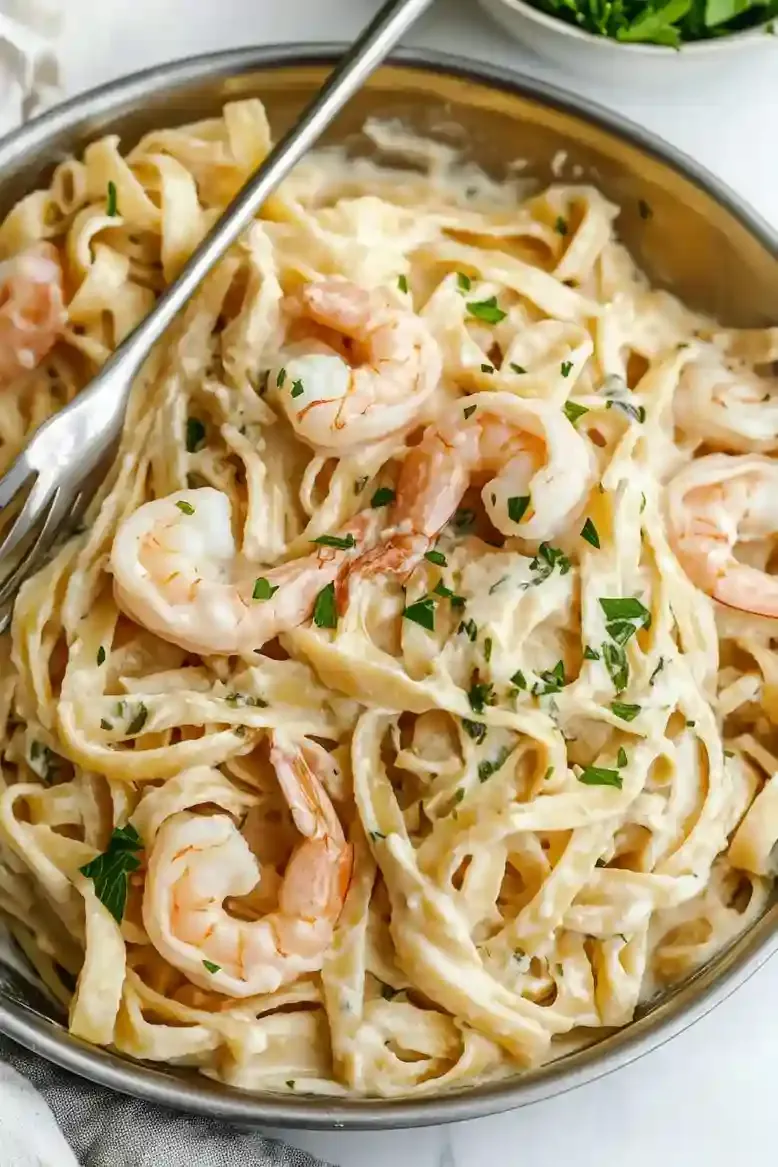 Creamy Shrimp Alfredo Fettuccine - 1