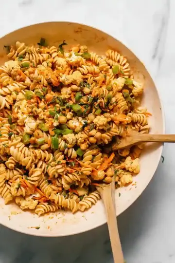 Vegan Buffalo Cauliflower Pasta Salad