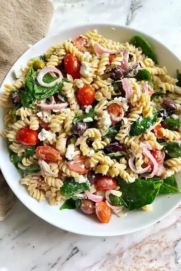 Vibrant Mediterranean Pasta Salad