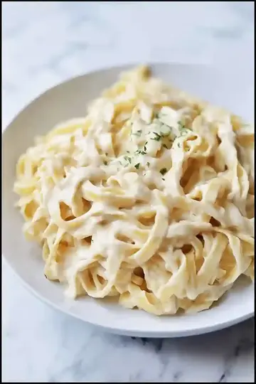Creamy Fettuccine Alfredo Recipe