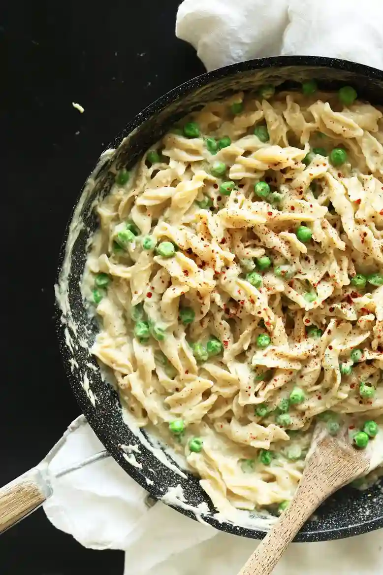 Creamy Vegan Alfredo Pasta Recipe - 1