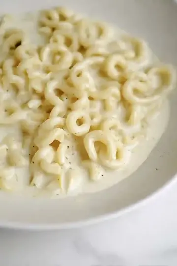 Decadent Creamy Truffle Alfredo Pasta
