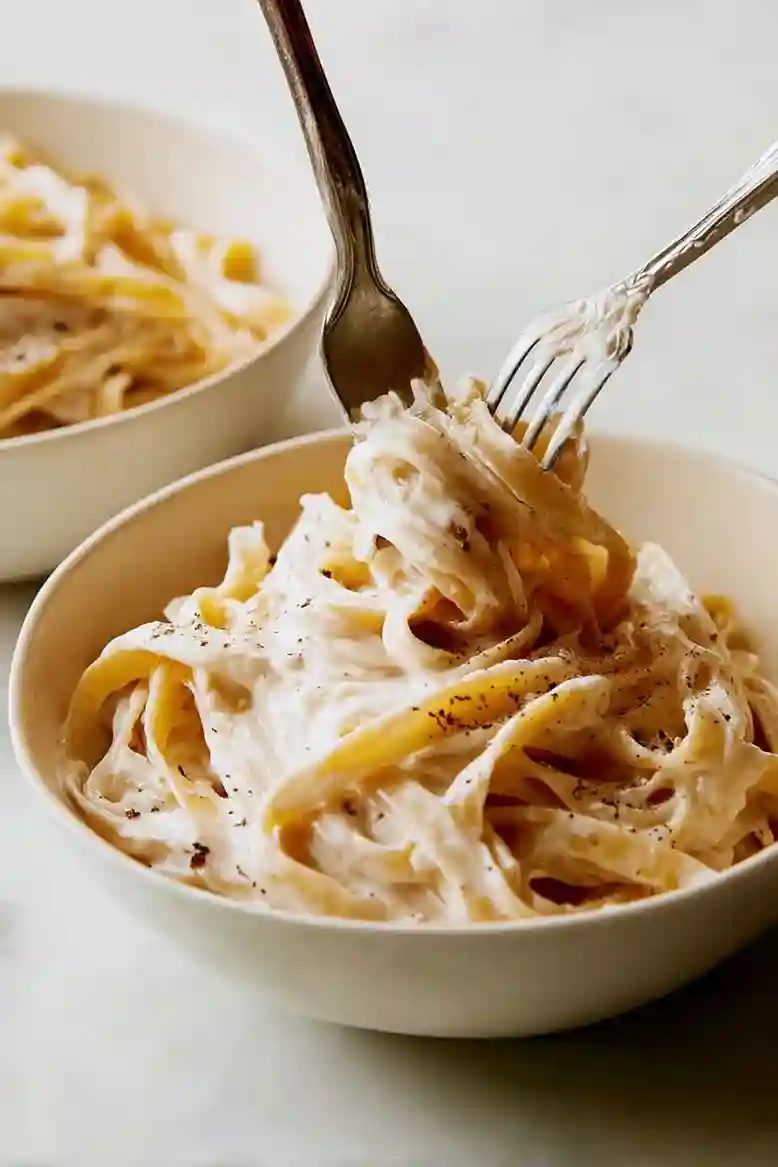 Easy One Pot Fettuccine Alfredo - 2